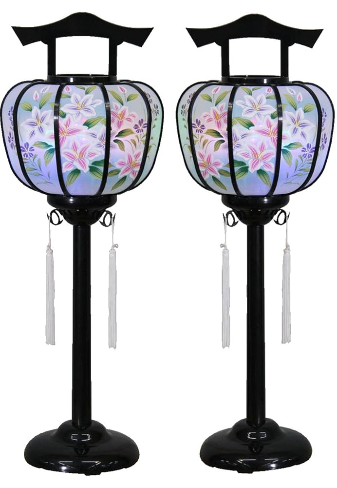 綺麗な灯籠 Amazon｜旭電機化成 神前用灯籠 LED 約幅9×奥行8.4×高さ17.2cm